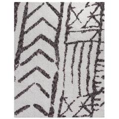 Oasis Juno White and Dark Gray Polyester Area Rug, 5'3 x 7'6"