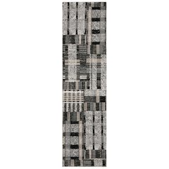 ATLAS Black 2' 6 X 12' Area Rug