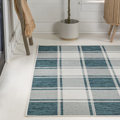 Sabine Traditional Farmhouse Bold Gingham Indoor/Outdoor Area Rug
