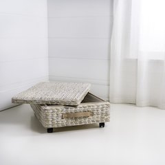 Chett Minimalist Hand-Woven Hyacinth/Wood Underbed Storage Bin