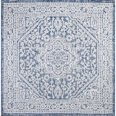 Sinjuri Medallion Textured Weave Indoor/Outdoor Area Rug