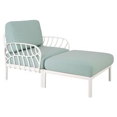 Laurel Resin Chaise Lounge with Cushions