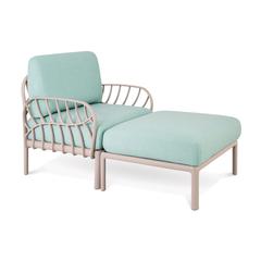 Laurel Resin Chaise Lounge with Cushions