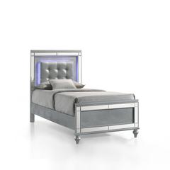 Furniture Contemporary Solid Wood 3/3 Twin Bed in Silver