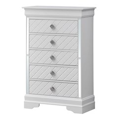 Glory Furniture Verona Chest in White Color