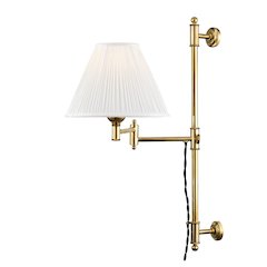 Classic No.1 Plug-In Sconce, Aged Brass