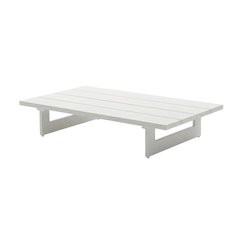 White Outdoor Patio Coffee Table With Contemporary Style And Durable Finish