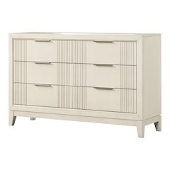 Quinby Antique White 6-Drawer Dresser