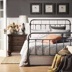 6 Spindles Frost Grey Metal Full Bed
