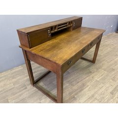 Mission Style Oak Library Table With Hutch - Walnut