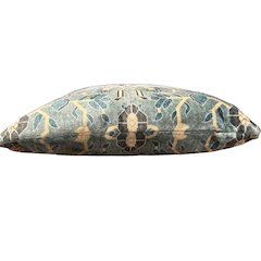 Persian-Inspired Luxurious Accent (Cushions Cover + Insert)