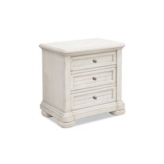 Nashville 615 Three Drawer Nightstand