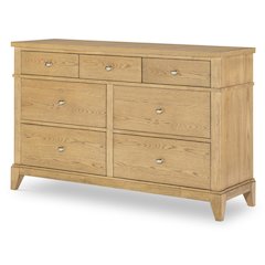Today's Traditions Dresser (7 Drawers)