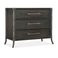 Retreat Pole Rattan Chest