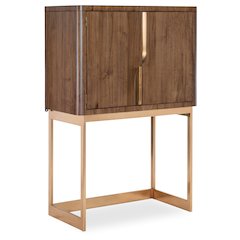 Eleana Bar on Stand