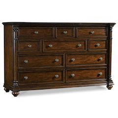 Hooker Furniture Leesburg 10 Drawer Dresser in Mahogany
