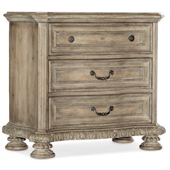 Hooker Furniture Bedroom Castella Three Drawer Nightstand