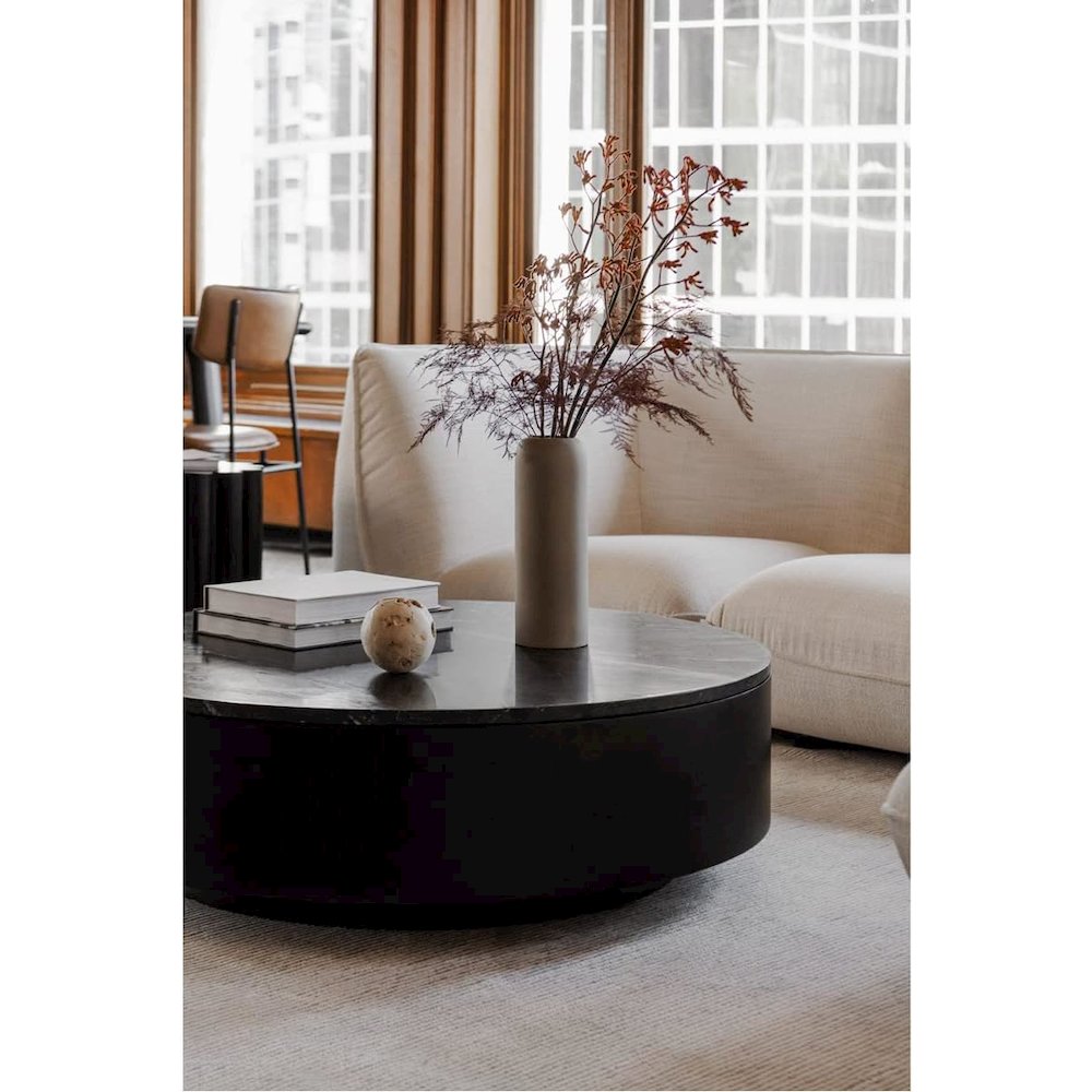 Ritual Coffee Table. Picture 2