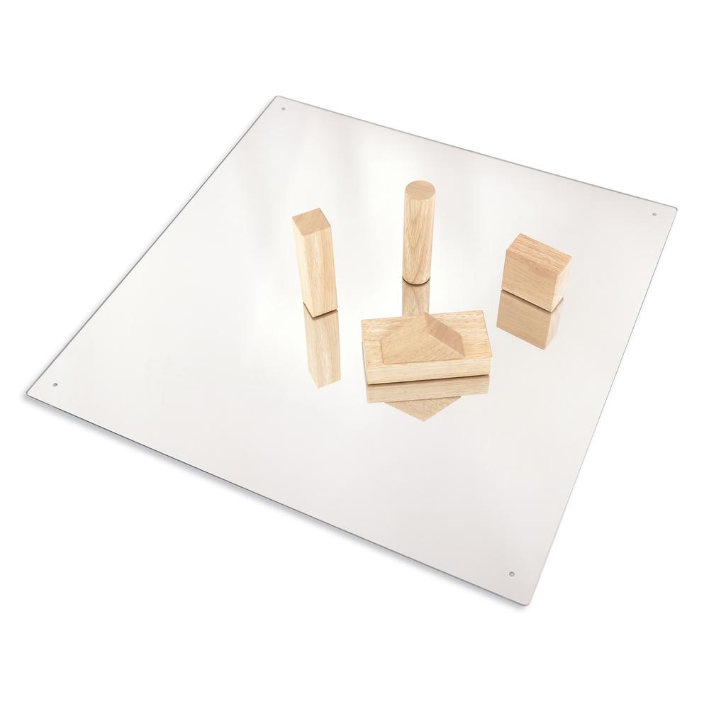 Square Mirror. Picture 2