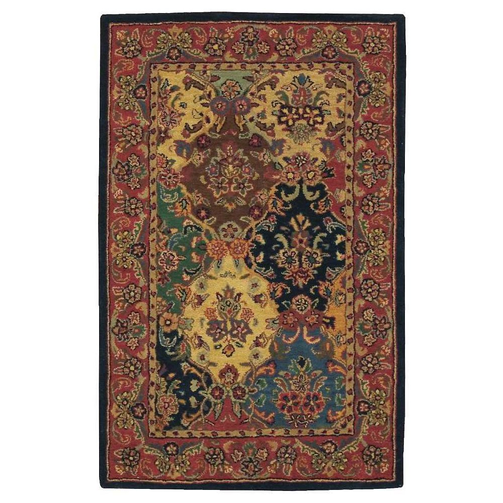 Traditional Rectangle Area Rug, 5' x 8'. Picture 1