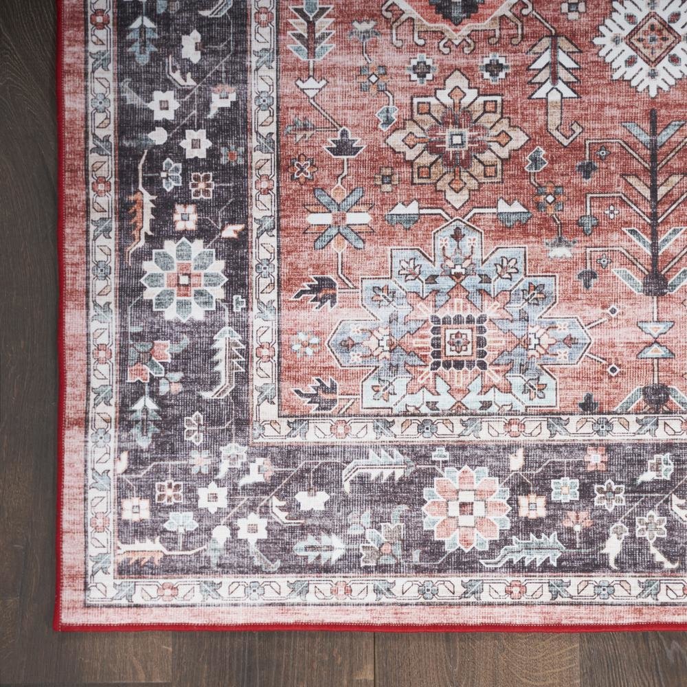 Vintage Runner Area Rug, 5' Runner. Picture 5