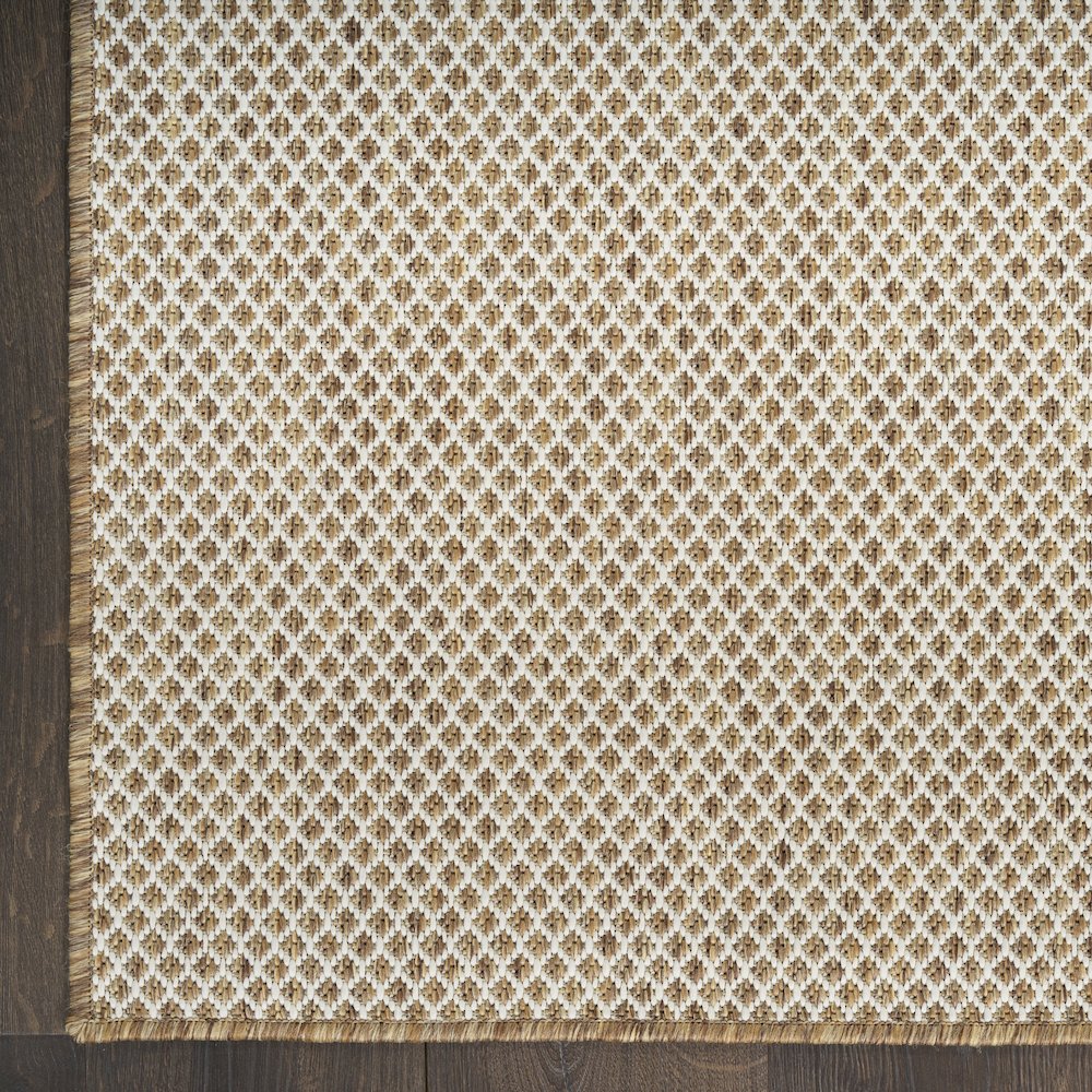 Nourison Home Courtyard Area Rug. Picture 4