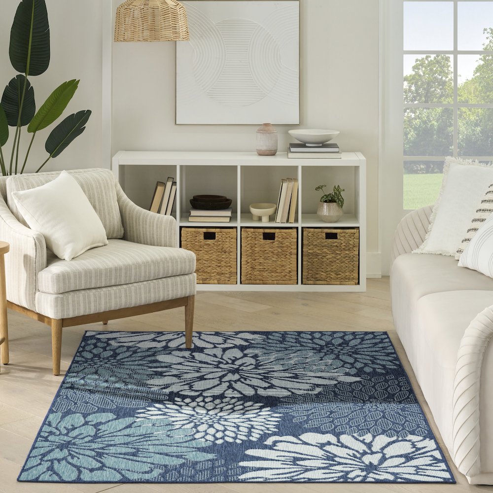 Nourison Home Garden Oasis Area Rug. Picture 2