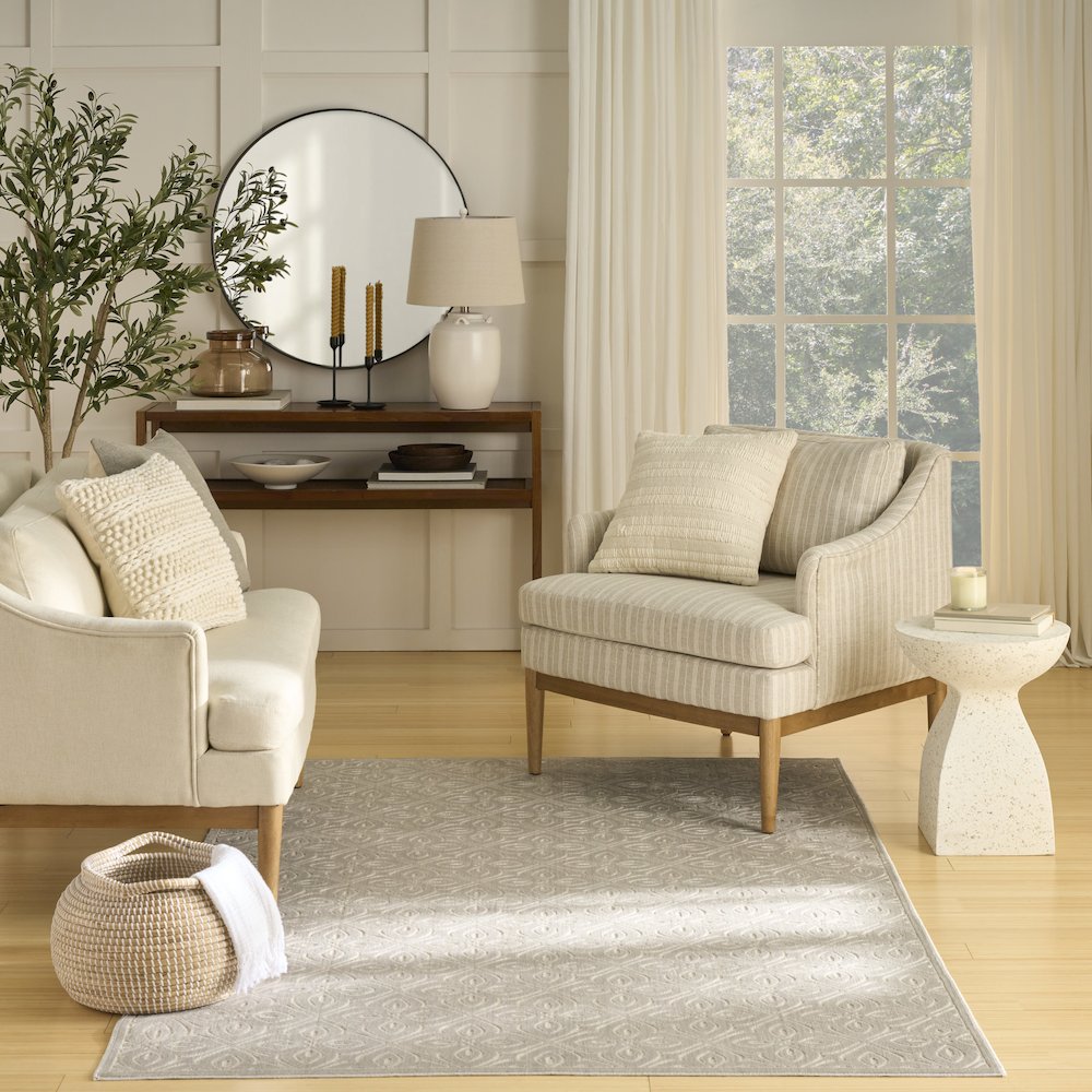 Nourison Home Washable Charm Area Rug. Picture 9