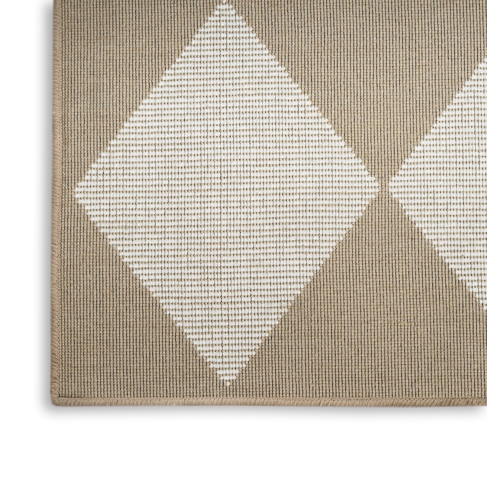 Nourison Home Washable Modern Jute Area Rug. Picture 5