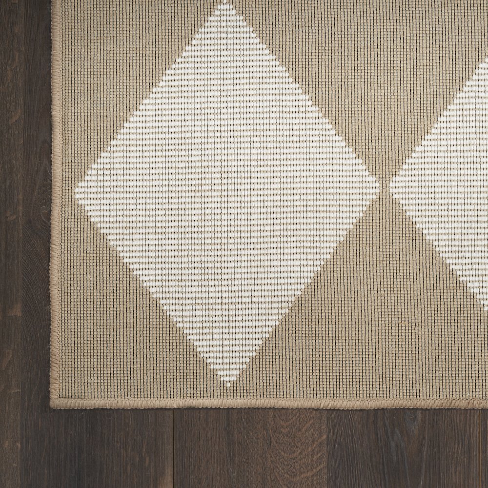 Nourison Home Washable Modern Jute Area Rug. Picture 4
