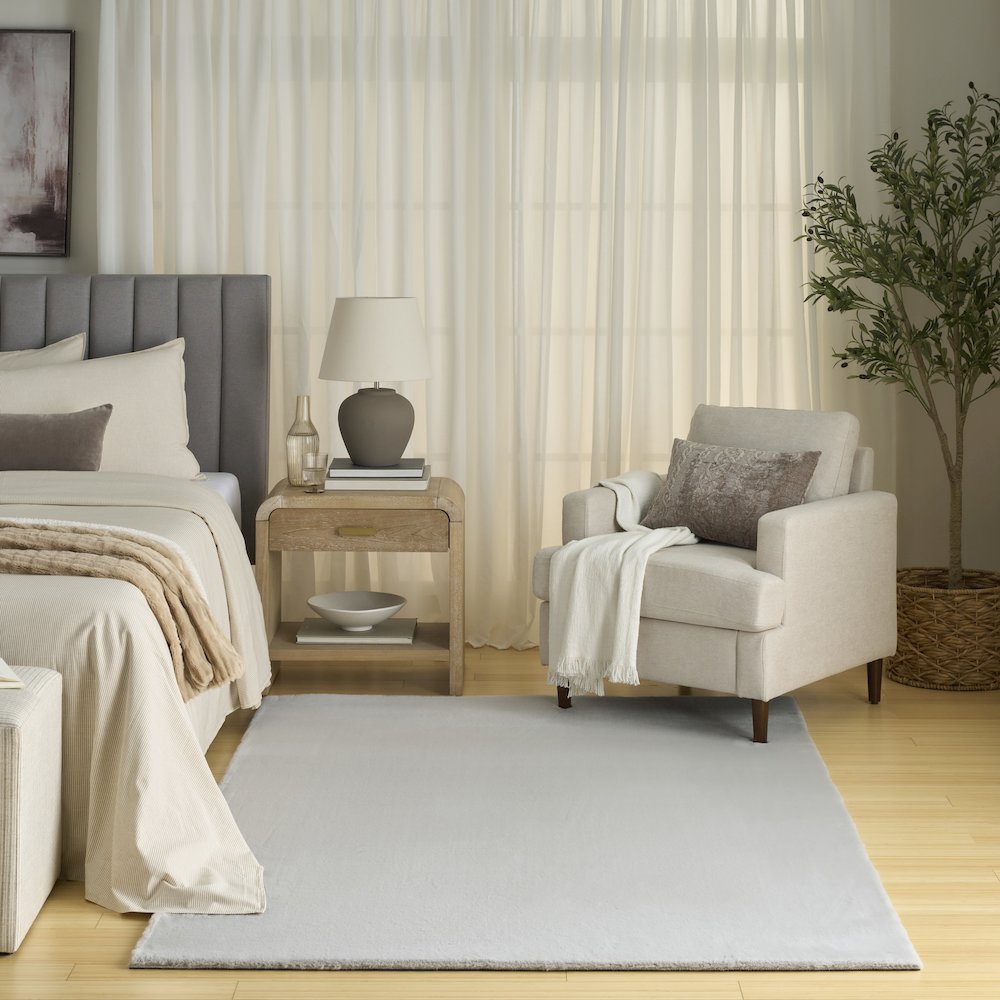 Nourison Home Soft Plush Rabbit Fur Area Rug. Picture 9