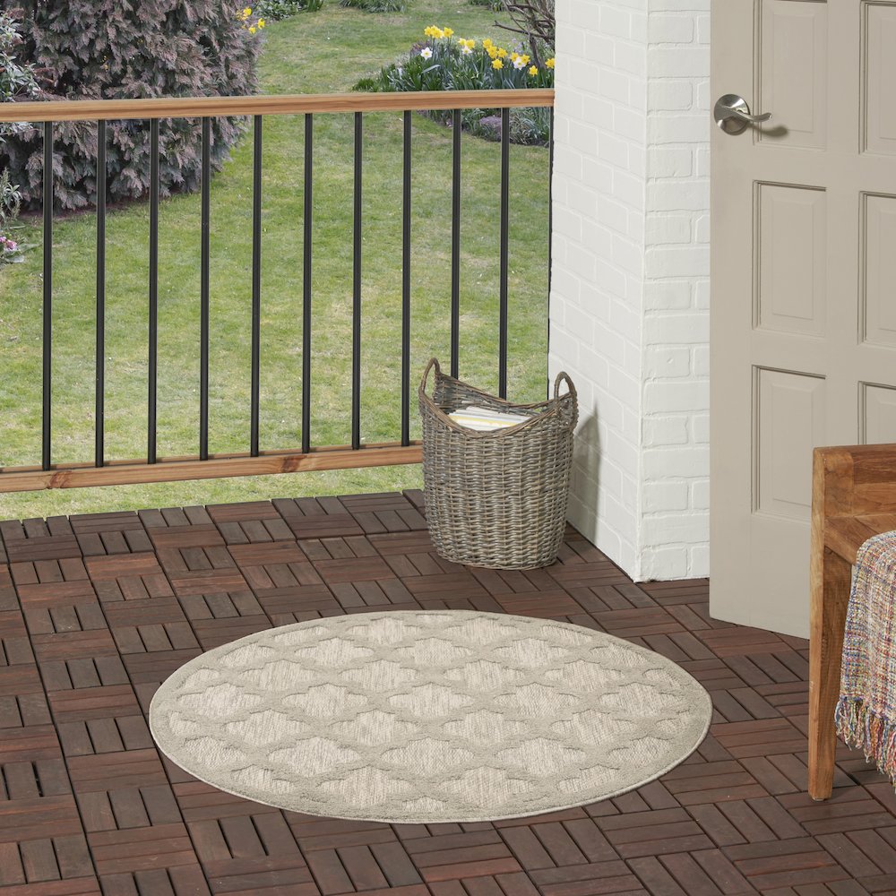 Nourison Home Easy Care Area Rug. Picture 9