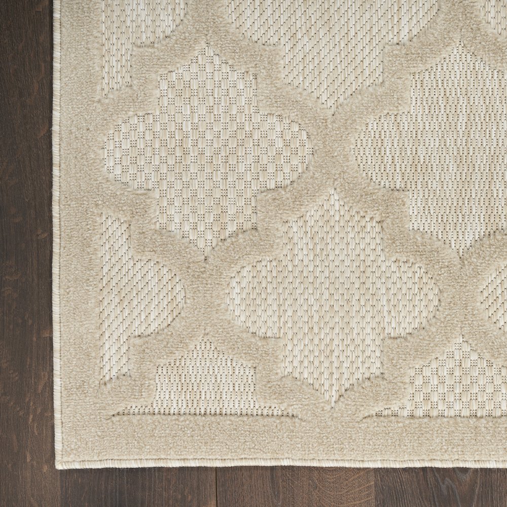 Nourison Home Easy Care Area Rug. Picture 4