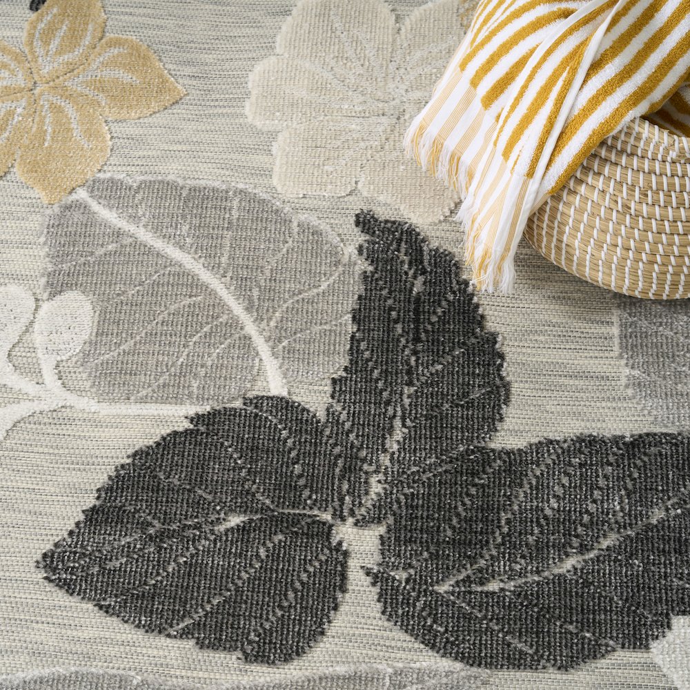 Nourison Home Suncoast Area Rug. Picture 8