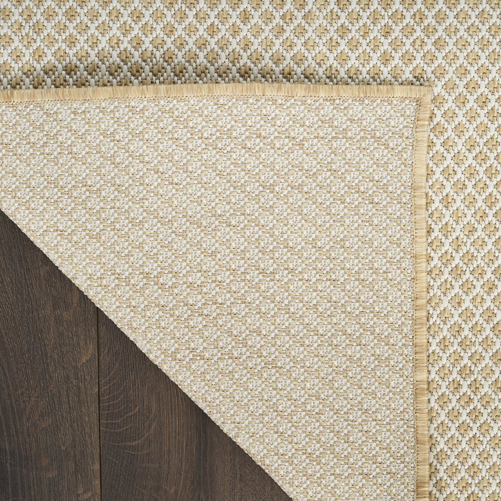 Nourison Home Courtyard Area Rug. Picture 3