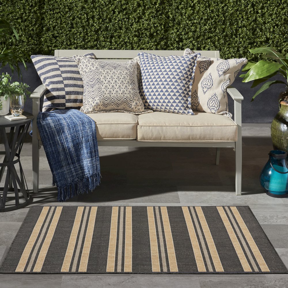 Nourison Home Horizon Indoor/Outdoor Area Rug. Picture 2