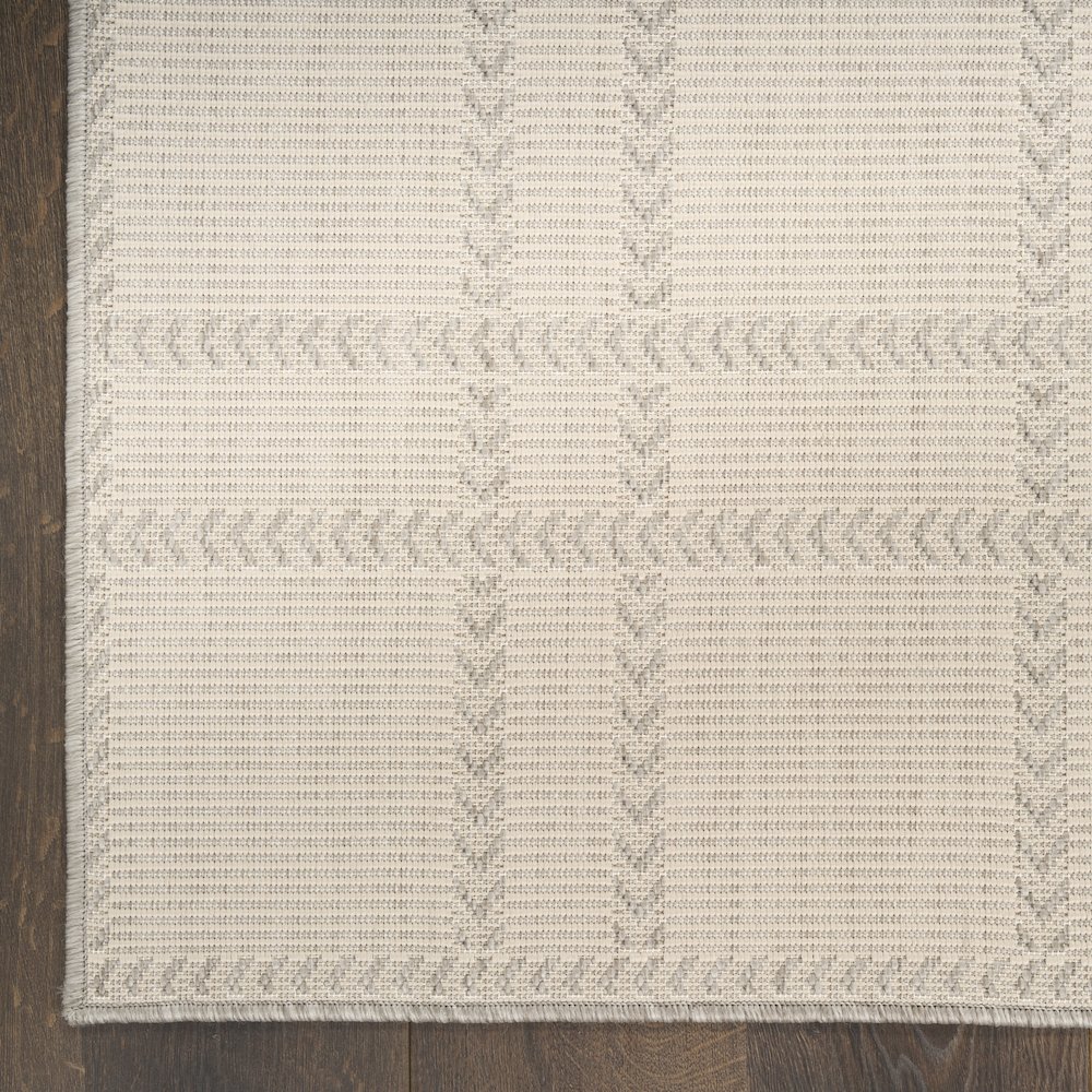 Nourison Home Horizon Indoor/Outdoor Area Rug. Picture 4