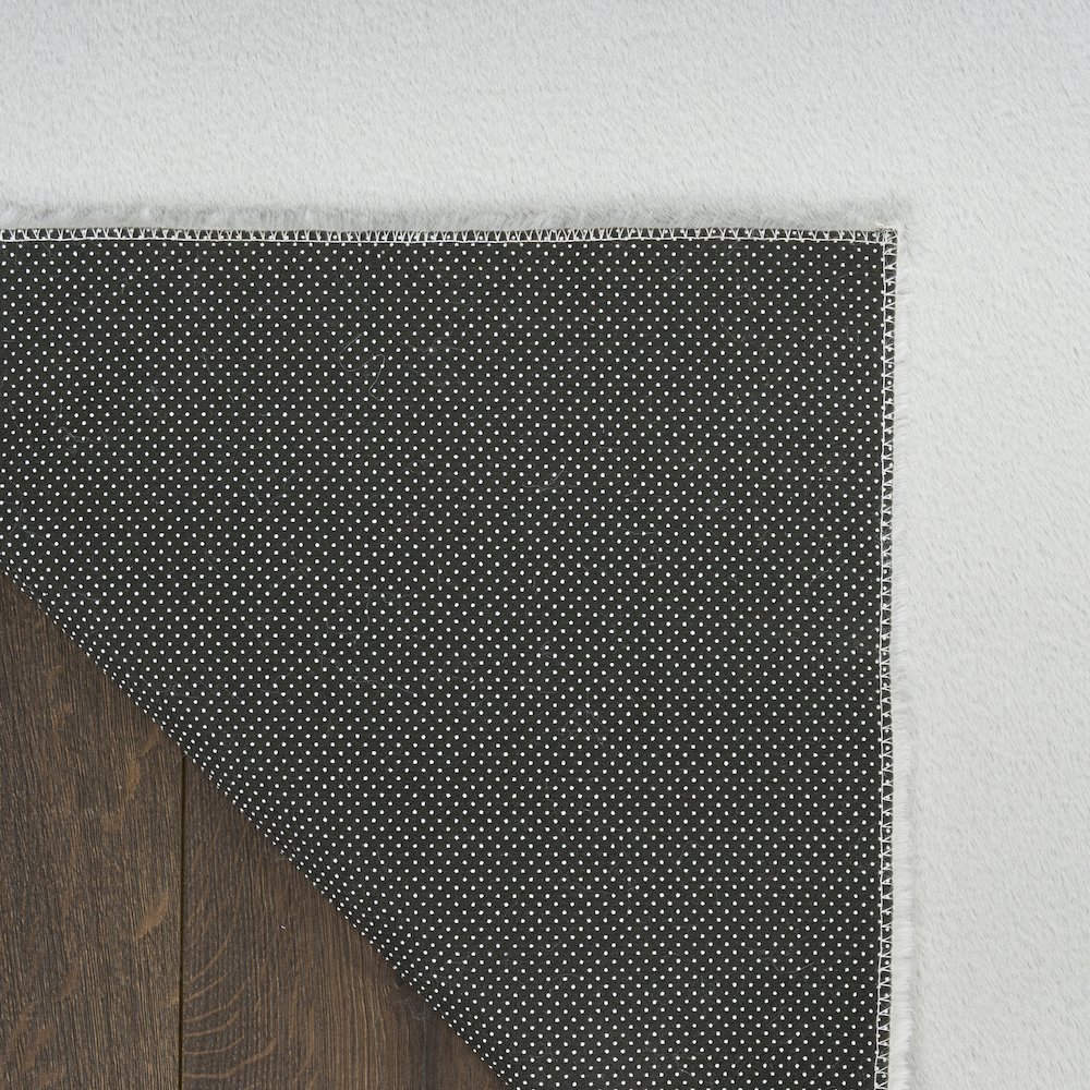 Nourison Home Soft Plush Rabbit Fur Area Rug. Picture 3