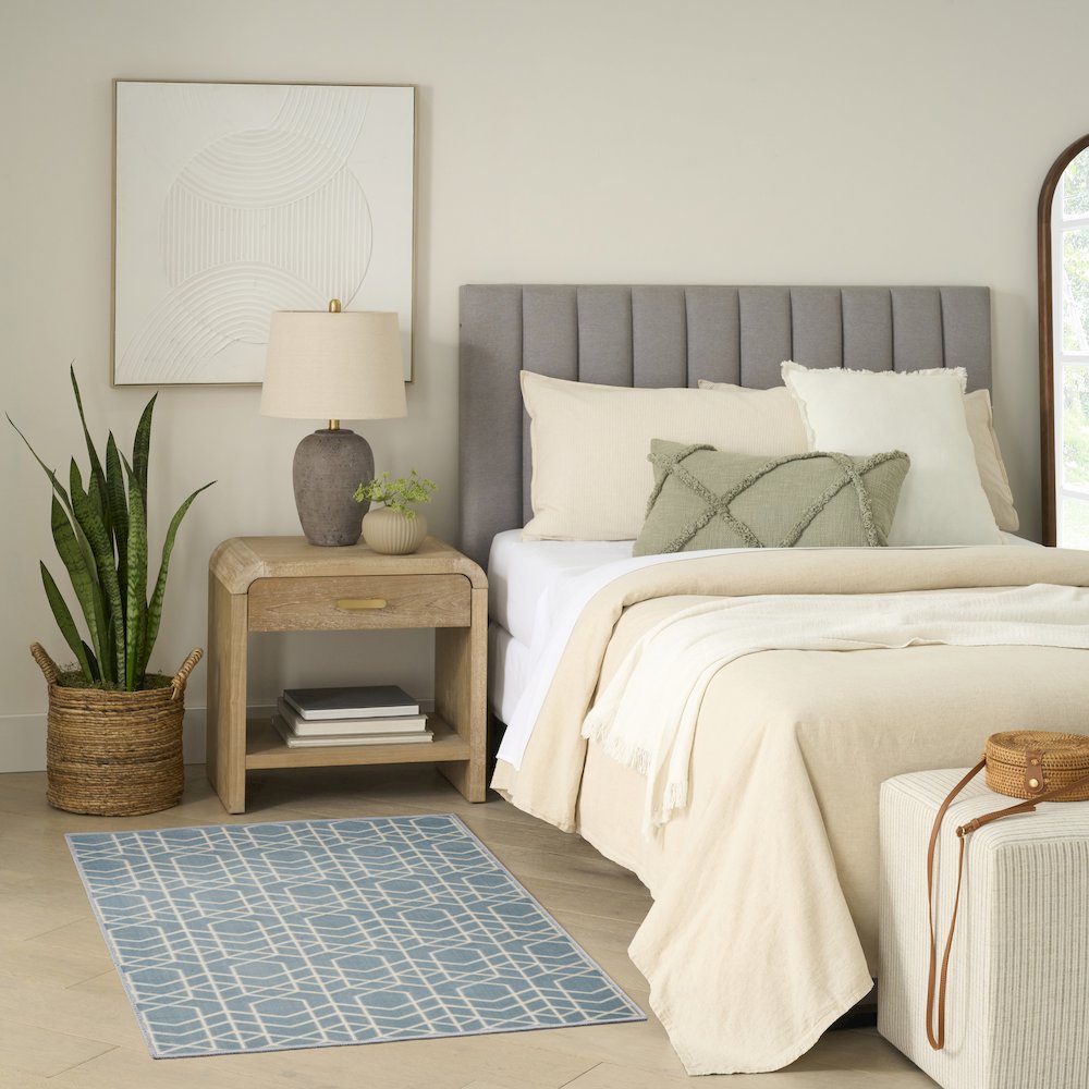 Nourison Home Washable Charm Area Rug. Picture 2