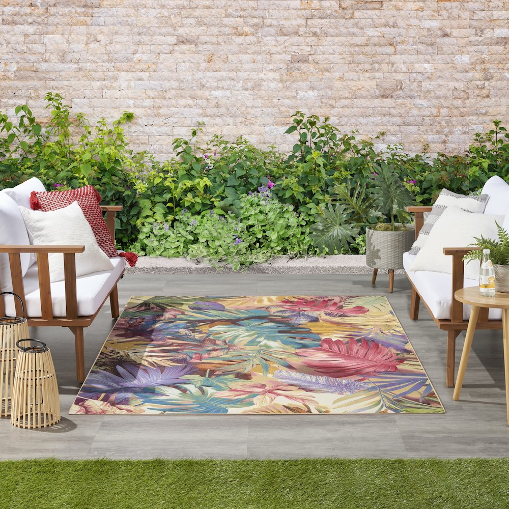 Nourison Home Color Splash Area Rug. Picture 2