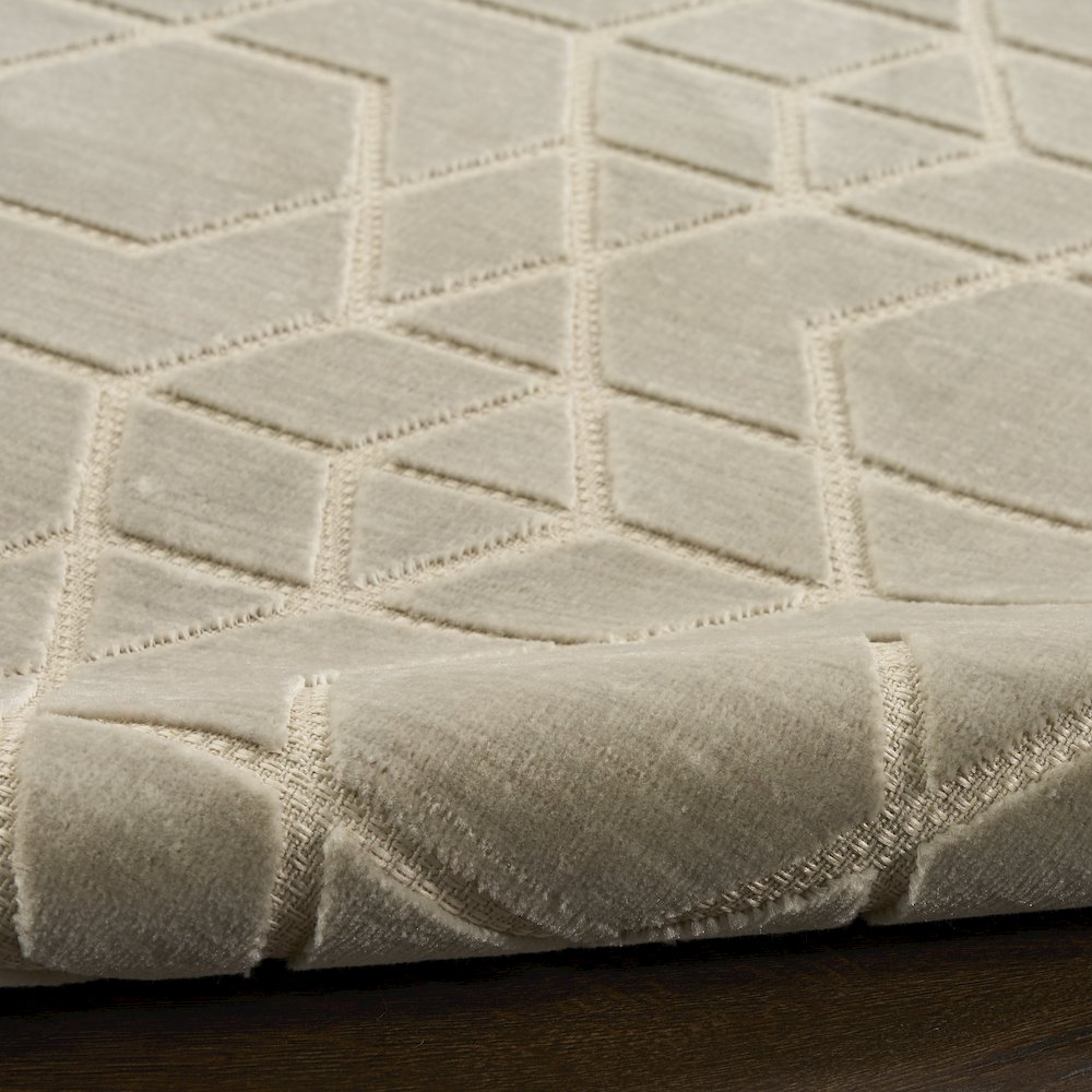 Nourison Home Washable Charm Area Rug. Picture 7