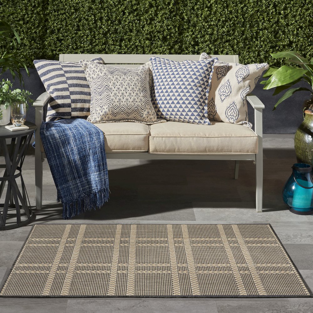 Nourison Home Horizon Indoor/Outdoor Area Rug. Picture 2