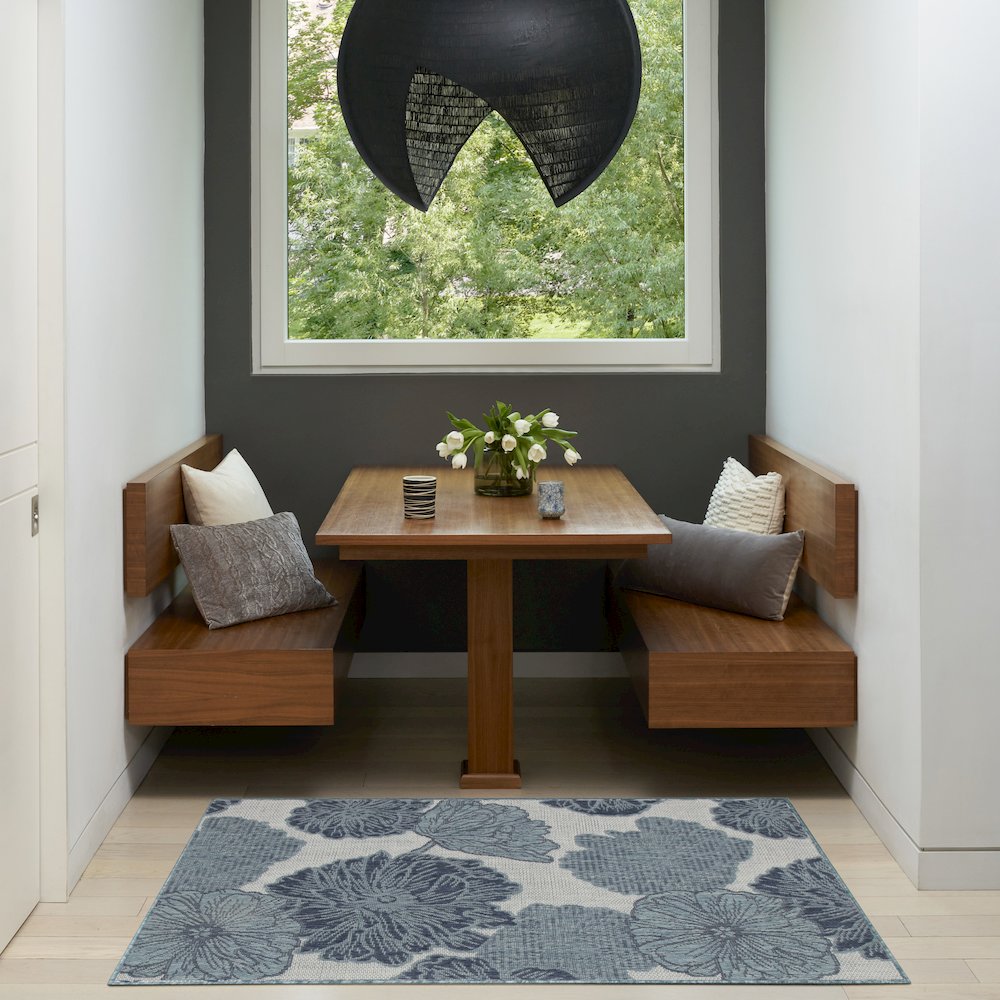 Nourison Home Garden Oasis Area Rug. Picture 2