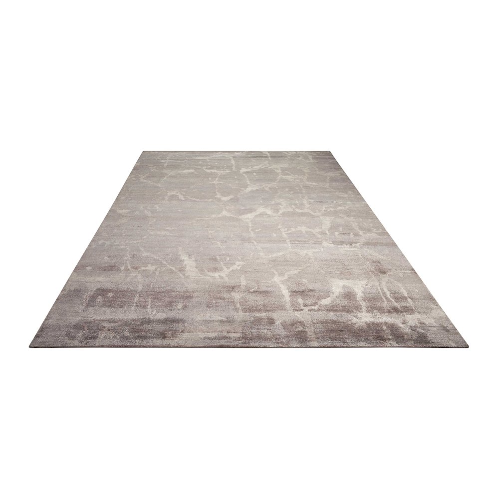 Silk Shadows Silver Area Rug. Picture 3