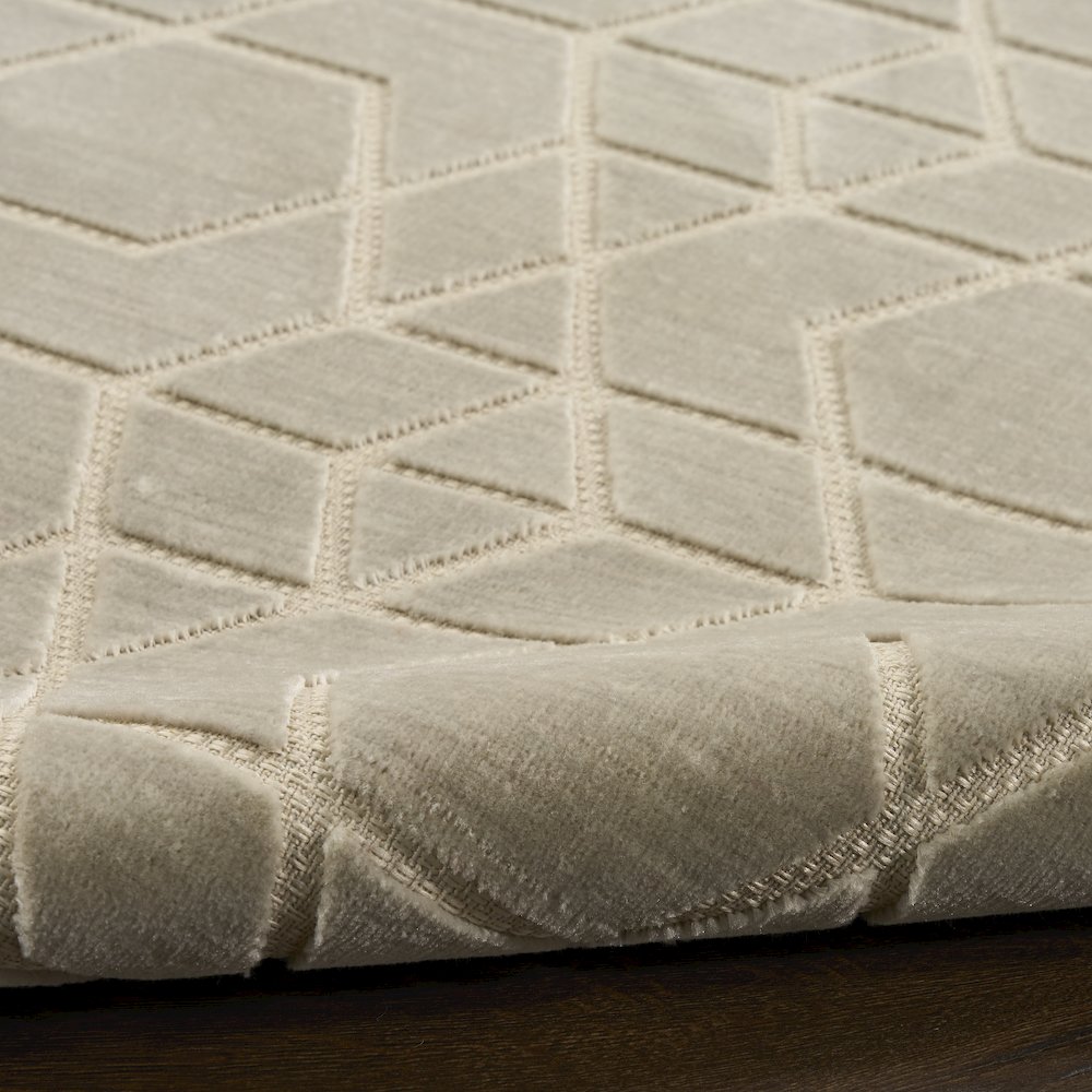 Nourison Home Washable Charm Area Rug. Picture 7