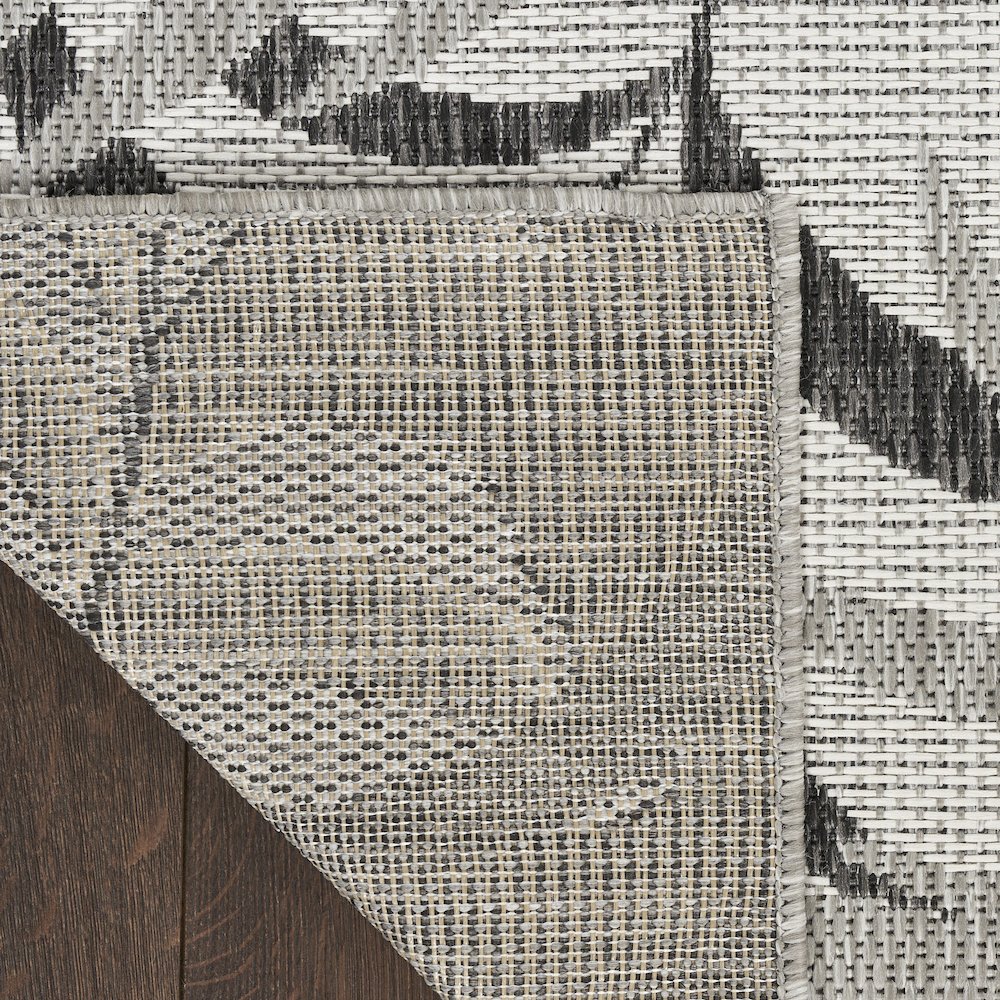 Nourison Home Garden Oasis Area Rug. Picture 3