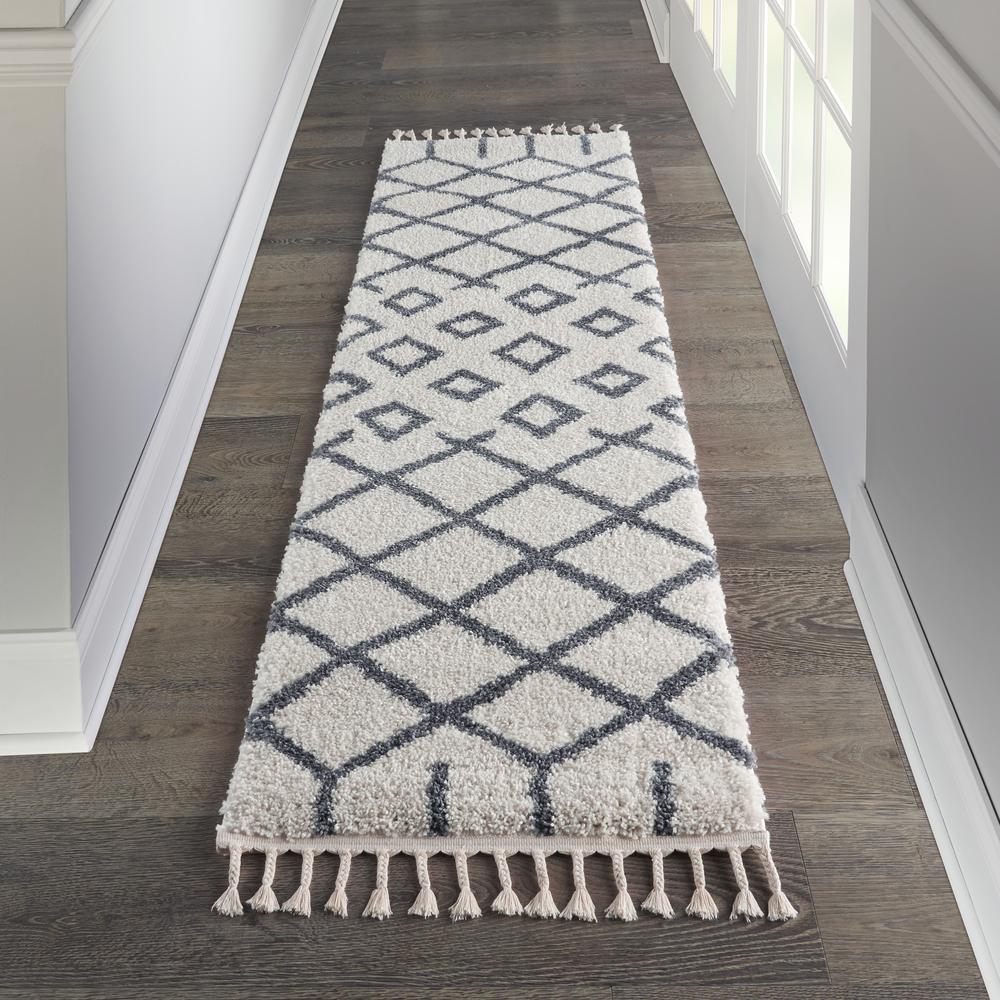 Moroccan Shag Area Rug, White, 2'2" x 8'1". Picture 4