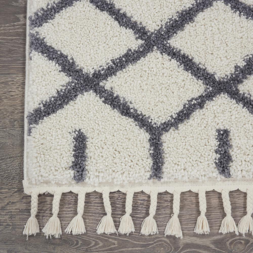 Moroccan Shag Area Rug, White, 7'10" x 10'6". Picture 2