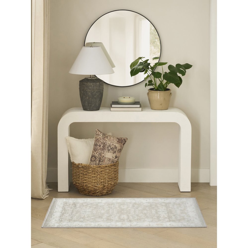 Nourison Home Dekor Area Rug. Picture 2
