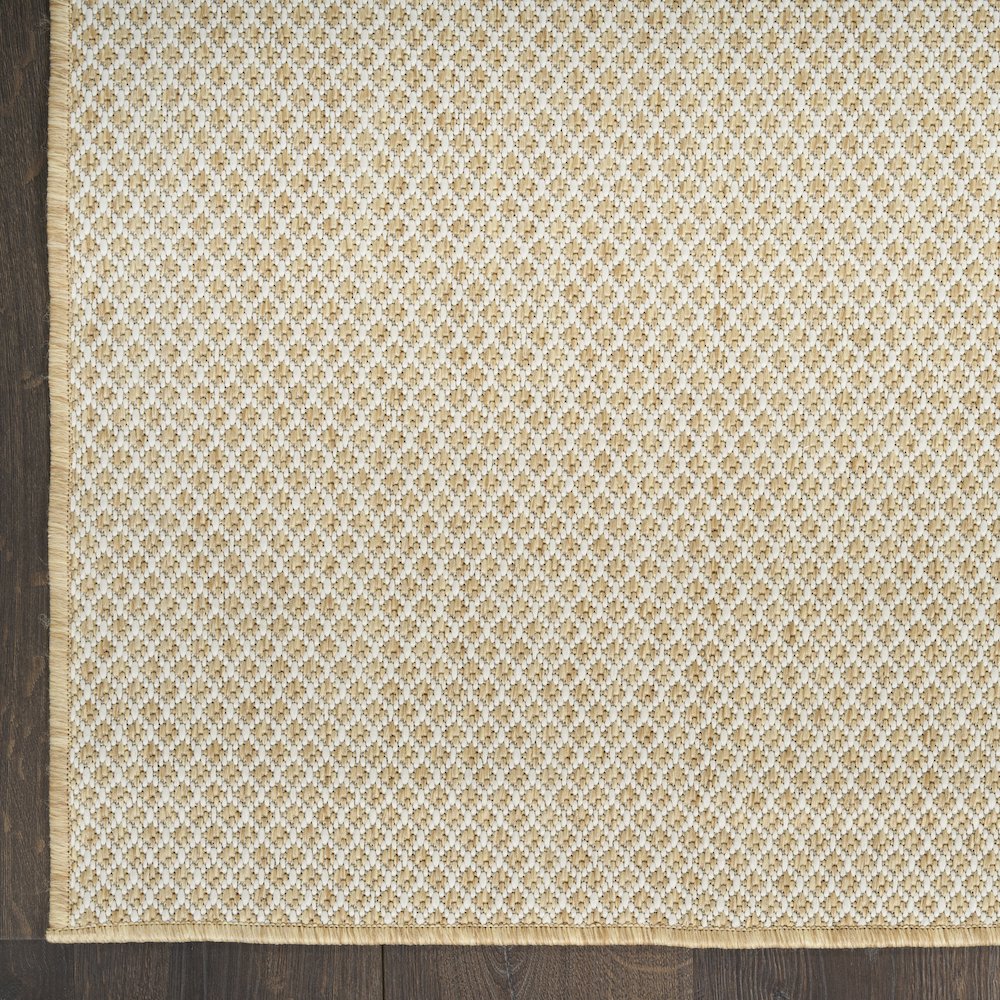 Nourison Home Courtyard Area Rug. Picture 4